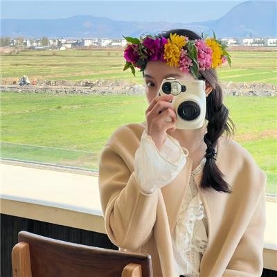 与彩云相遇2023